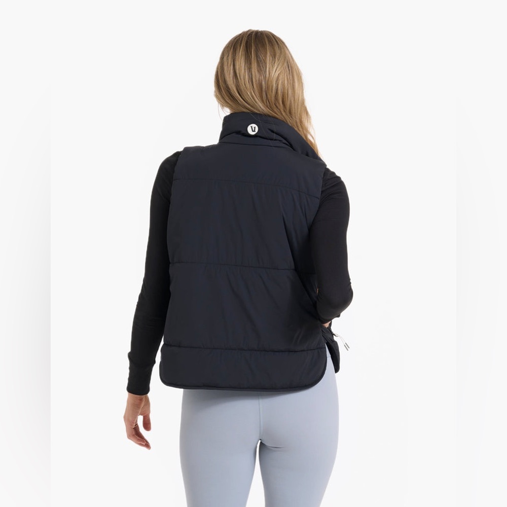 NWT Vuori Canyon Women’s Insulated Vest Black Size S - Picture 3 of 11